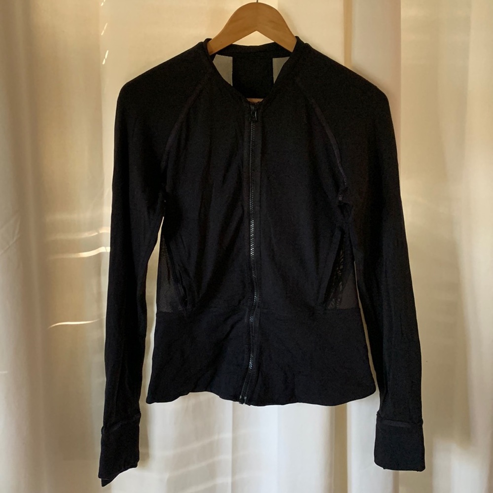 Black Lululemon mesh back Jacket